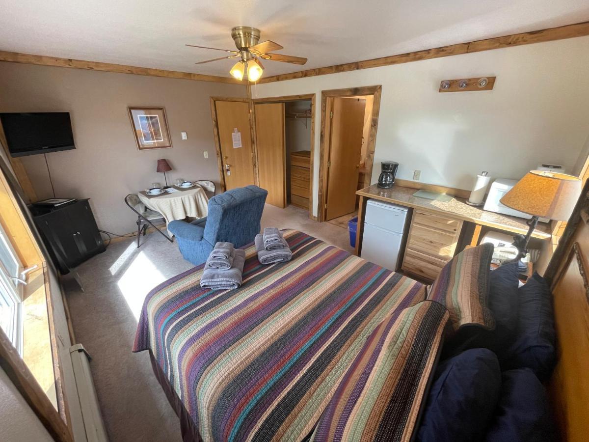 Denali Lakeview Inn هيلي المظهر الخارجي الصورة