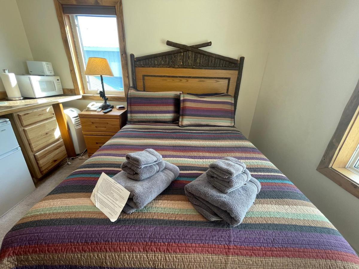 Denali Lakeview Inn هيلي المظهر الخارجي الصورة